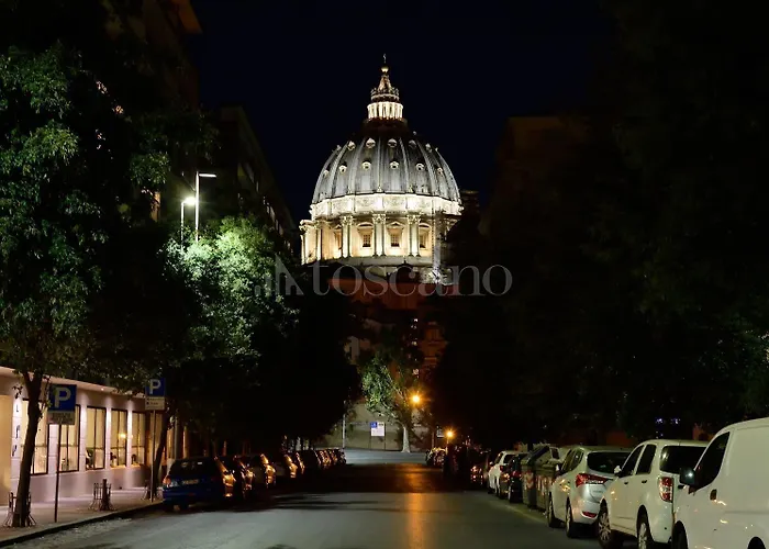 Beside The Vatican Řím